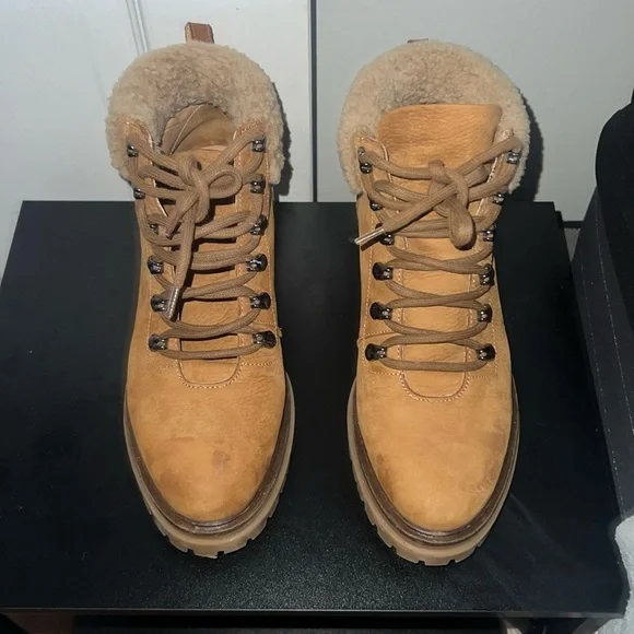 M Gemi Alpi Leather Booties Tan Women’s Size 40 - Picture 2 of 8